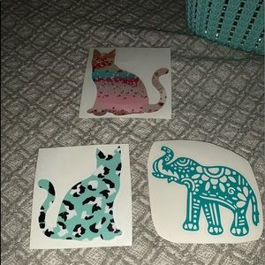 3 vinyl decals. Use on cups, mirrors,tumbler etc..